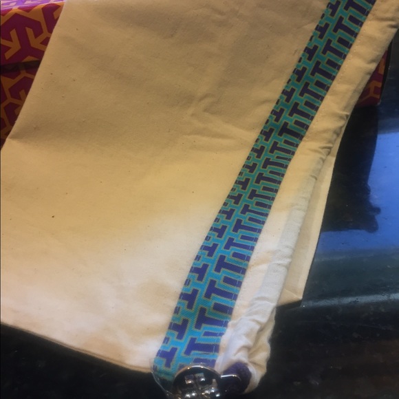 Tory Burch Patent Thong Sandal US 7.5 Eur 37.5 - Picture 6 of 8